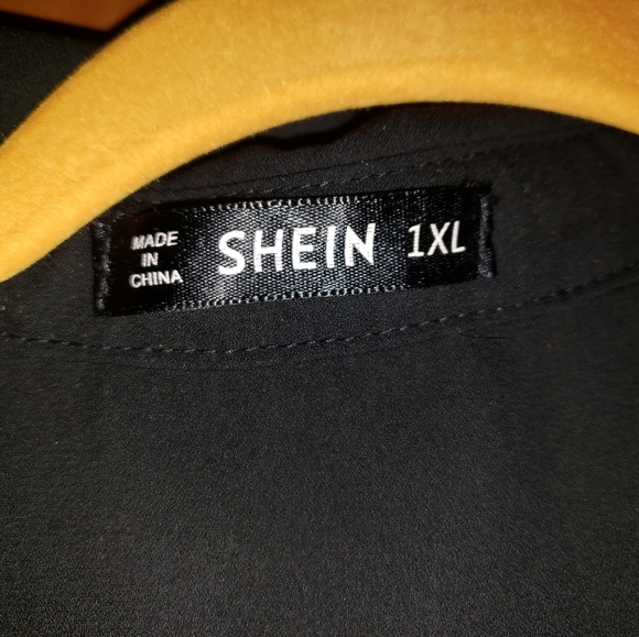 Shein Black and Pink Blouse NWOT - Picture 3 of 5